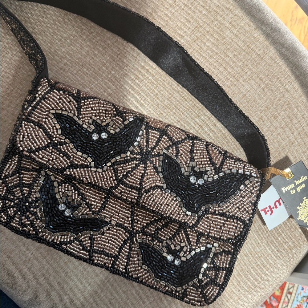 Elegant Beaded Shoulder Bag - Black and Tan